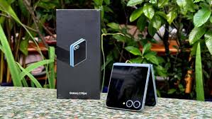 Samsung Galaxy Z Review Unpacked